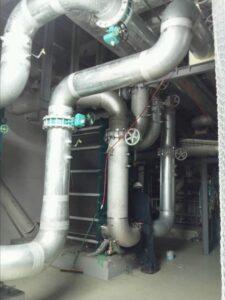 熱交換器据え付け配管敷設